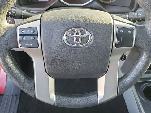 Used 2011 Toyota 4Runner SR5 image 23