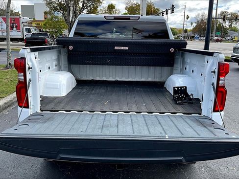 Used 2021 Chevrolet Silverado 1500 Custom Trail Boss AWD/4WD image 8