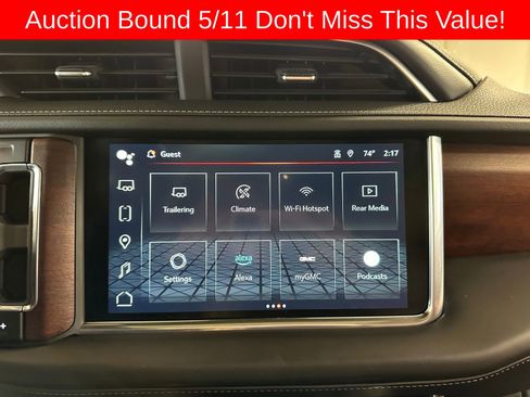Used 2024 GMC Yukon Denali Ultimate AWD/4WD image 26