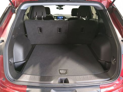Used 2020 Chevrolet Blazer LT image 37