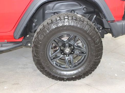 Used 2020 Jeep Wrangler Unlimited Rubicon w/ Cold Weather Group AWD/4WD image 64