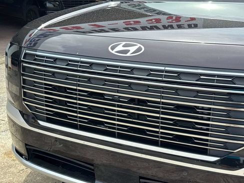 Used 2026 Hyundai Palisade Calligraphy FWD image 6