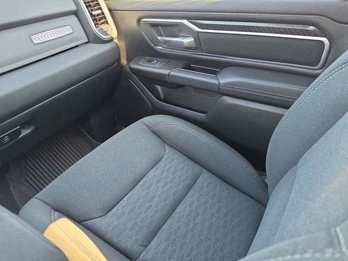 Used 2025 RAM 1500 Big Horn AWD/4WD image 18