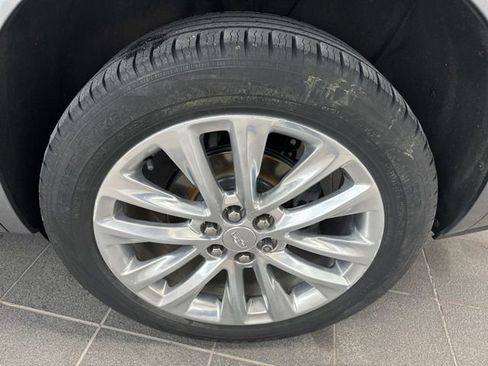 Used 2020 Cadillac XT6 Premium Luxury image 10