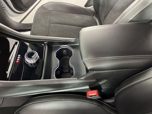 Used 2024 Jeep Grand Cherokee L Laredo image 31