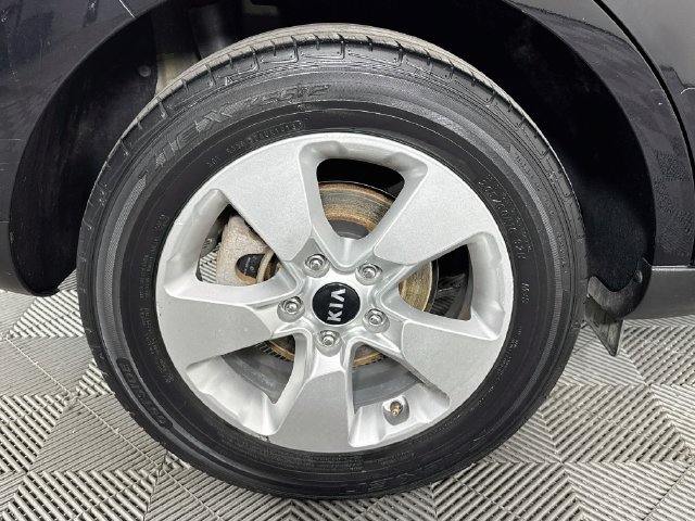 Used 2018 Kia Soul FWD image 28