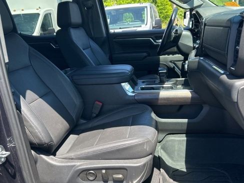 Used 2023 GMC Sierra 1500 SLT w/ SLT Premium Package image 10