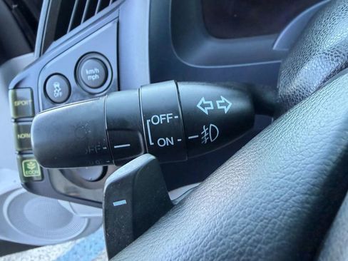 Used 2011 Honda CR-Z EX image 18