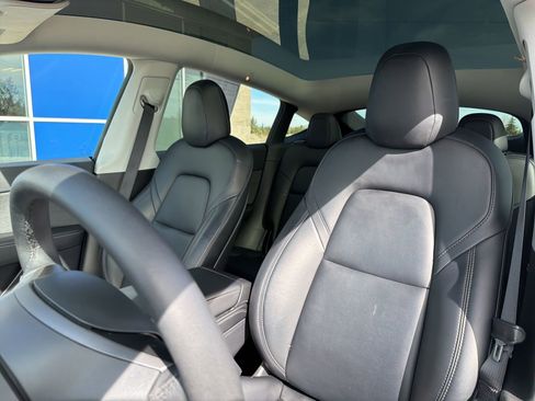 Used 2021 Tesla Model Y 2WD image 20