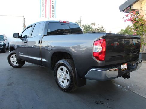 Used 2018 Toyota Tundra SR5 RWD image 3
