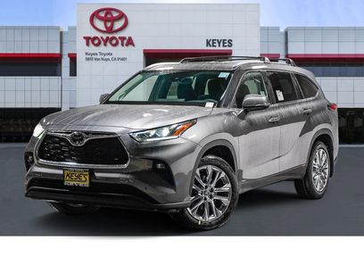 New 2026 Toyota Highlander Limited