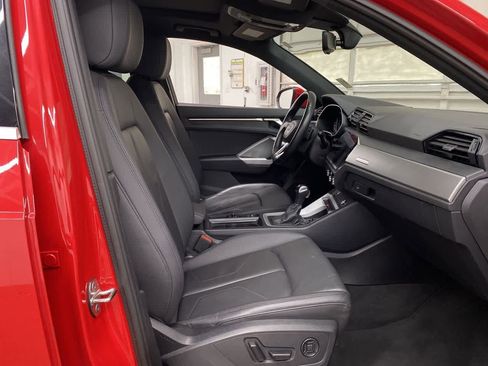 Used 2024 Audi Q3 2.0T Premium image 19