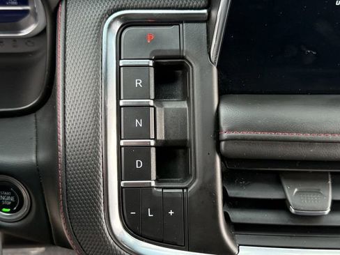 Used 2022 Chevrolet Tahoe RST w/ Luxury Package image 23