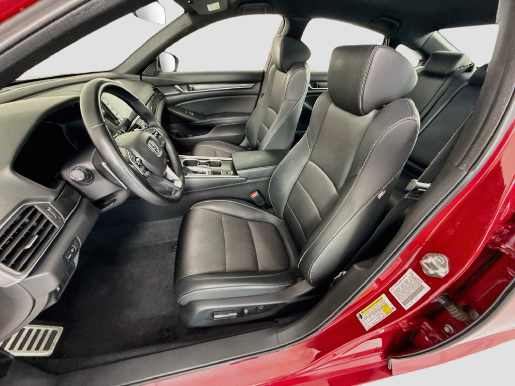 Certified 2018 Honda Accord Sport image 19