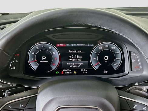 Used 2023 Audi Q8 Premium Plus AWD/4WD image 11