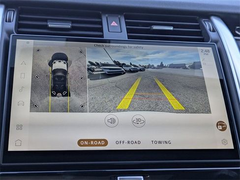 New 2026 Land Rover Discovery S image 10