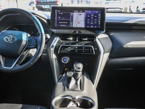 Used 2021 Toyota Venza Limited w/ Advanced Technology Package image 22