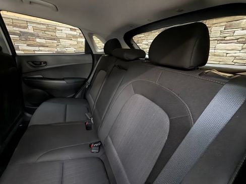 Used 2023 Hyundai Kona SEL AWD/4WD image 46
