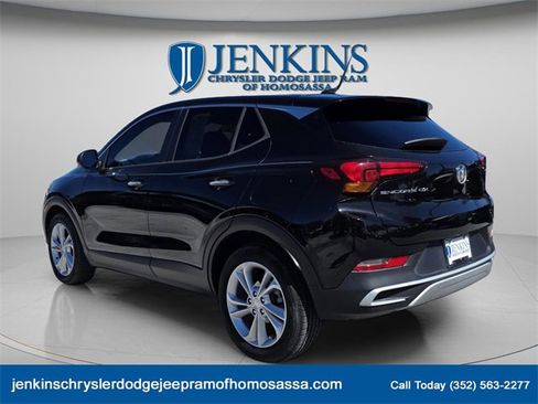 Used 2020 Buick Encore GX Preferred w/ Cold Weather Comfort Package image 5