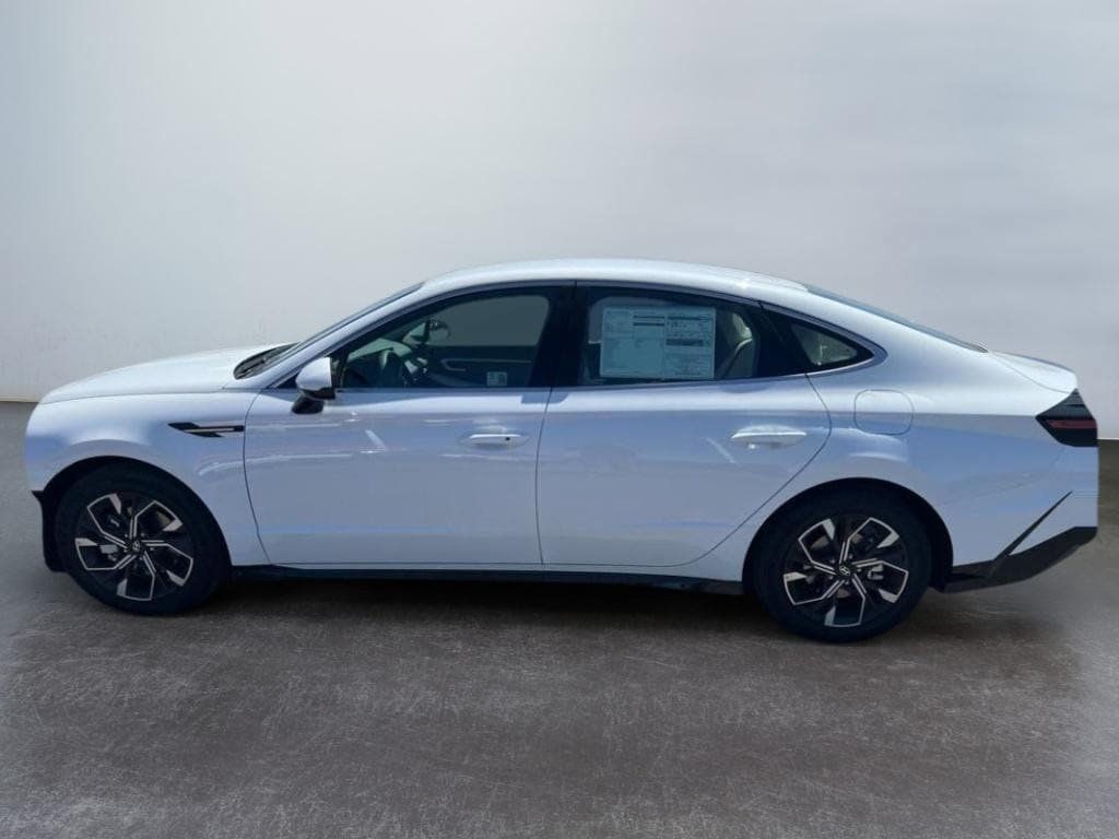 New 2024 Hyundai Sonata SEL AWD/4WD image 2