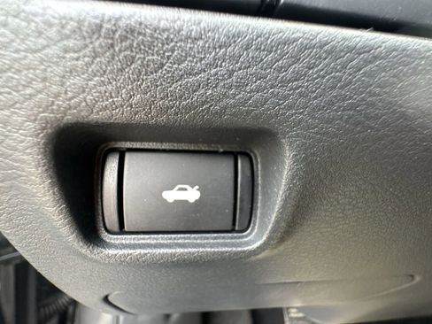 Certified 2025 Nissan Sentra SV w/ All-Weather Package FWD image 21