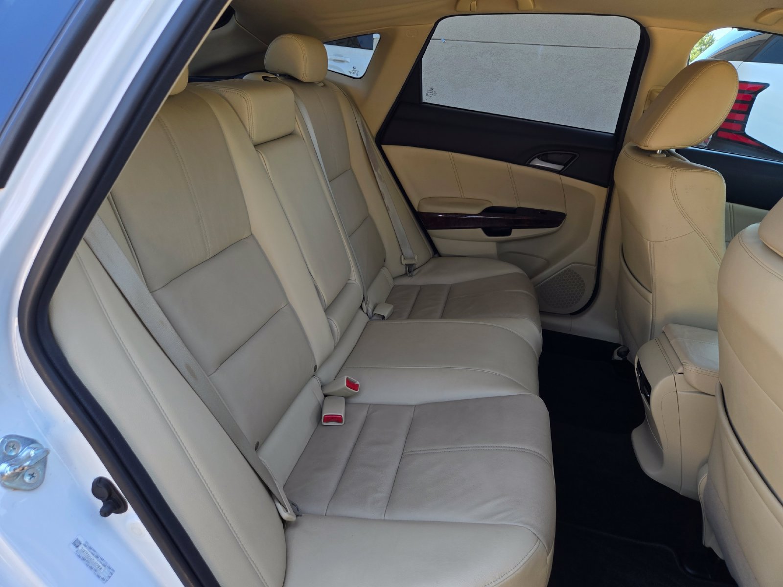 Used 2012 Honda Crosstour EX-L image 26