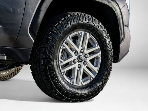 Used 2022 Toyota Tundra SR5 image 58