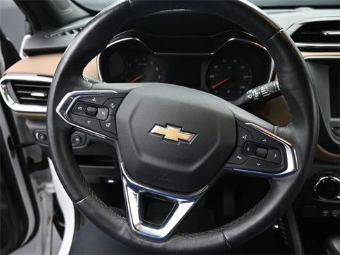 Used 2022 Chevrolet TrailBlazer ACTIV image 23