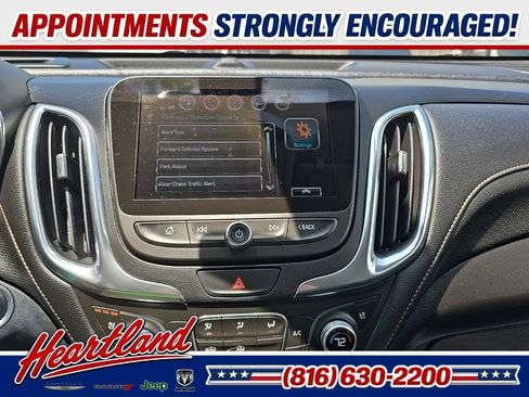 Used 2018 Chevrolet Equinox Premier AWD/4WD image 21
