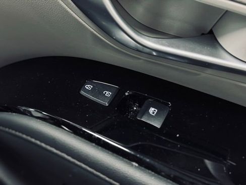 Used 2023 Hyundai Tucson Limited image 18