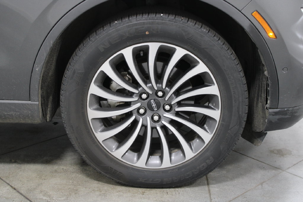 Used 2020 Lincoln Aviator Reserve w/ Equipment Group 201A AWD/4WD image 13