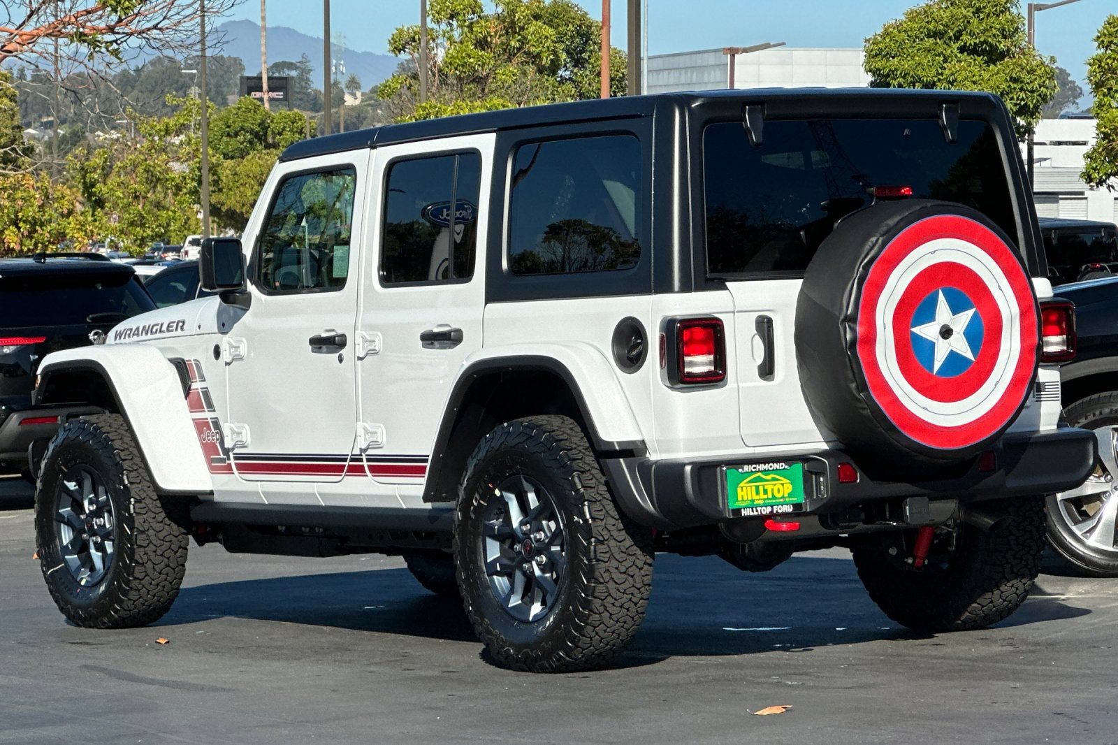 New 2026 Jeep Wrangler Unlimited Sport w/ Dual Top Group AWD/4WD image 7