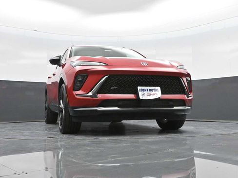 New 2025 Buick Envision Sport Touring image 32