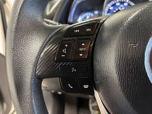 Used 2017 Toyota Yaris iA image 25