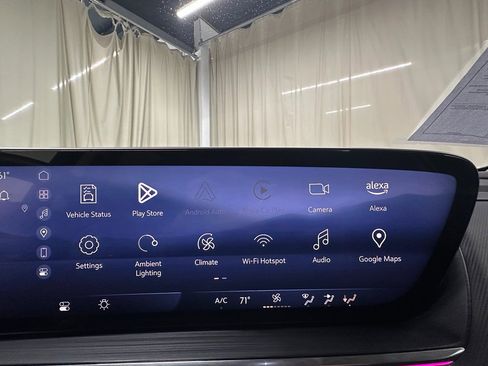 Certified 2025 Buick Envision Preferred image 33