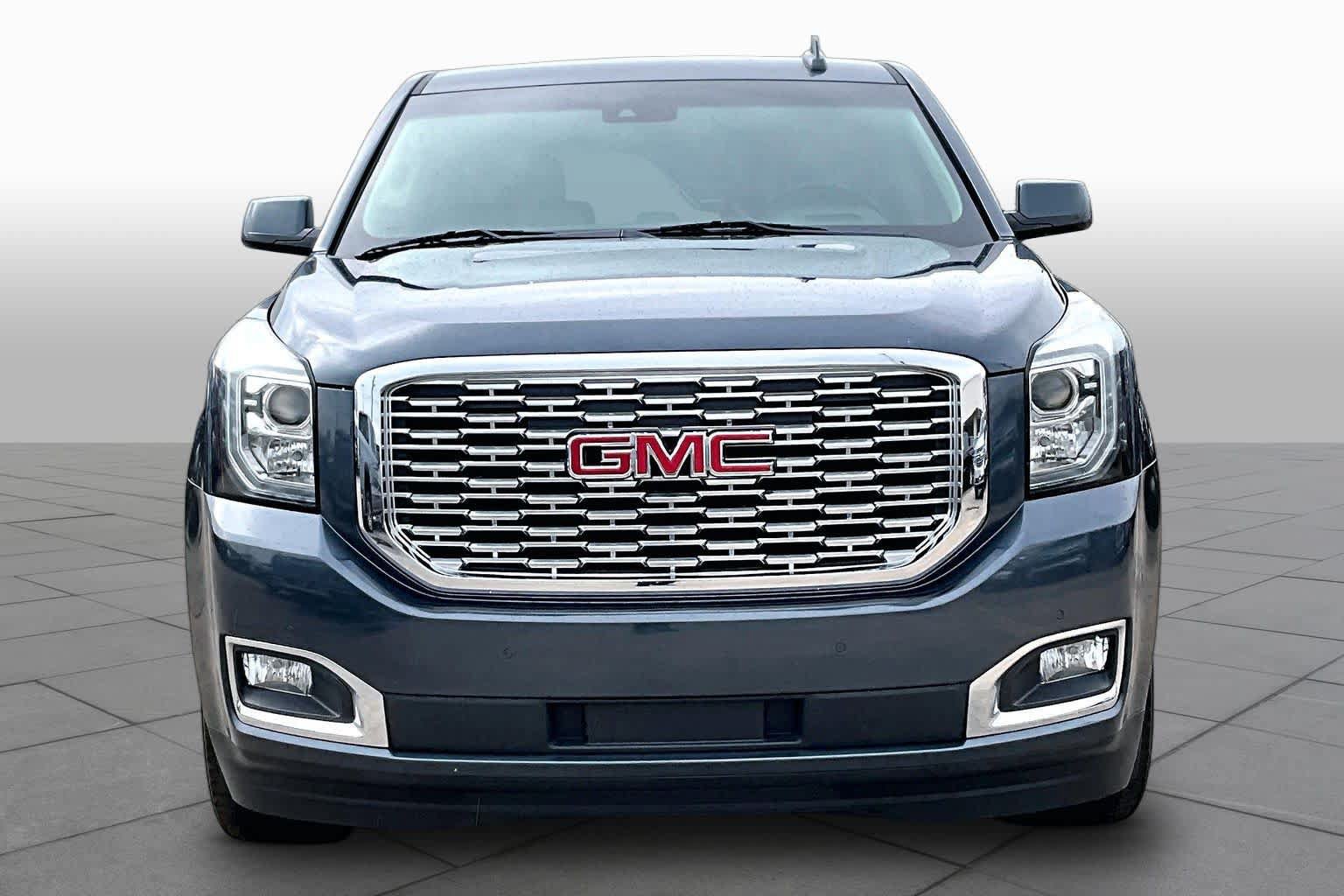 Used 2019 GMC Yukon Denali w/ Denali Ultimate Package RWD image 4