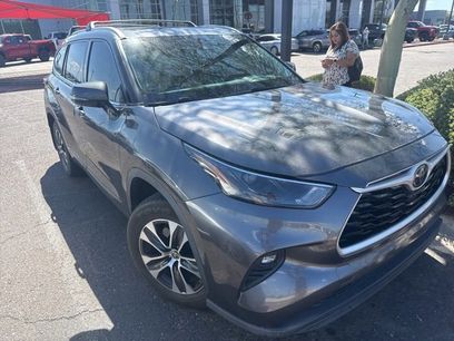Certified 2022 Toyota Highlander XLE