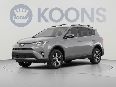Used 2018 Toyota RAV4 XLE w/ Plus Extra Value Package FWD image 1