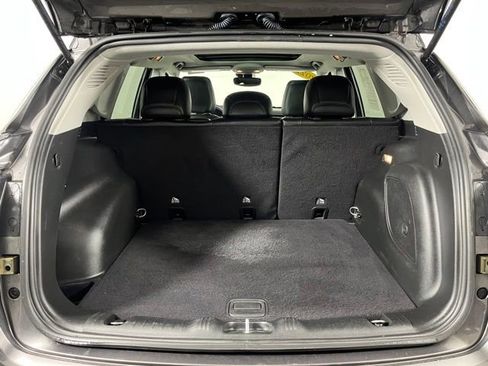 Used 2022 Jeep Compass Limited w/ Sun and Sound Group AWD/4WD image 39