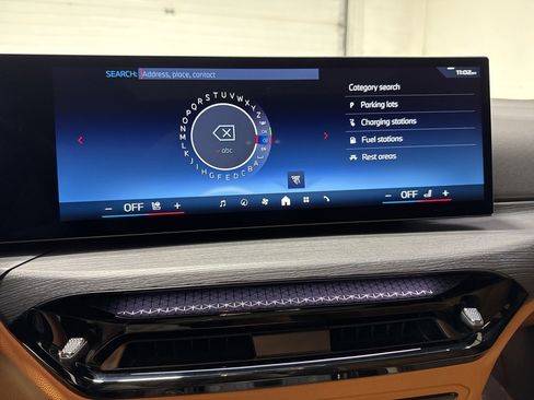 Used 2025 BMW i4 M50 w/ Premium Package image 21