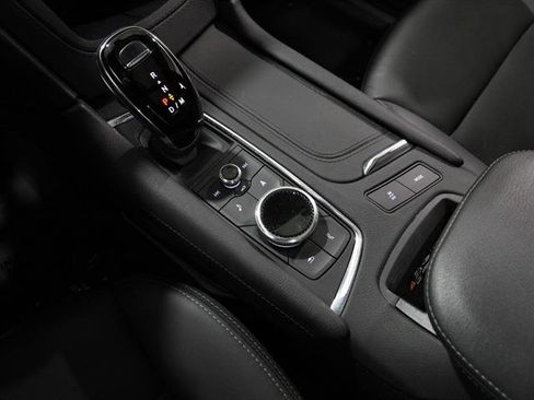 Certified 2023 Cadillac XT5 Premium Luxury image 16