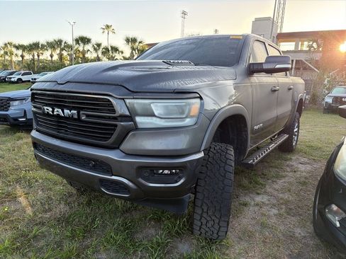 Used 2022 RAM 1500 Laramie w/ Sport Appearance Package image 10