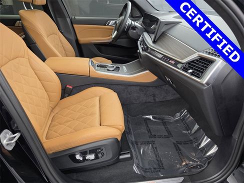 Certified 2024 BMW X5 sDrive40i w/ Premium Package image 27