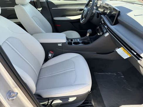 New 2026 Hyundai Sonata SE image 18