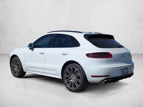 Used 2016 Porsche Macan Turbo AWD/4WD image 7