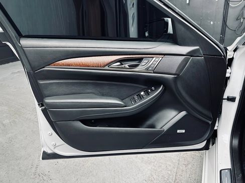Used 2018 Cadillac CTS Luxury RWD image 25