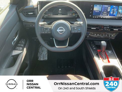 New 2026 Nissan Kicks SR w/ SR Premium Package FWD image 14