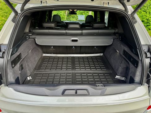 Used 2024 BMW X5 xDrive40i w/ M Sport Package image 28