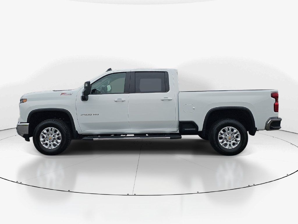 Used 2026 Chevrolet Silverado 2500 LT AWD/4WD image 10