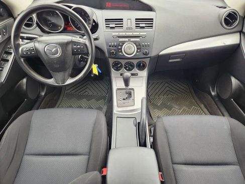 Used 2011 MAZDA MAZDA3 i Touring FWD image 17